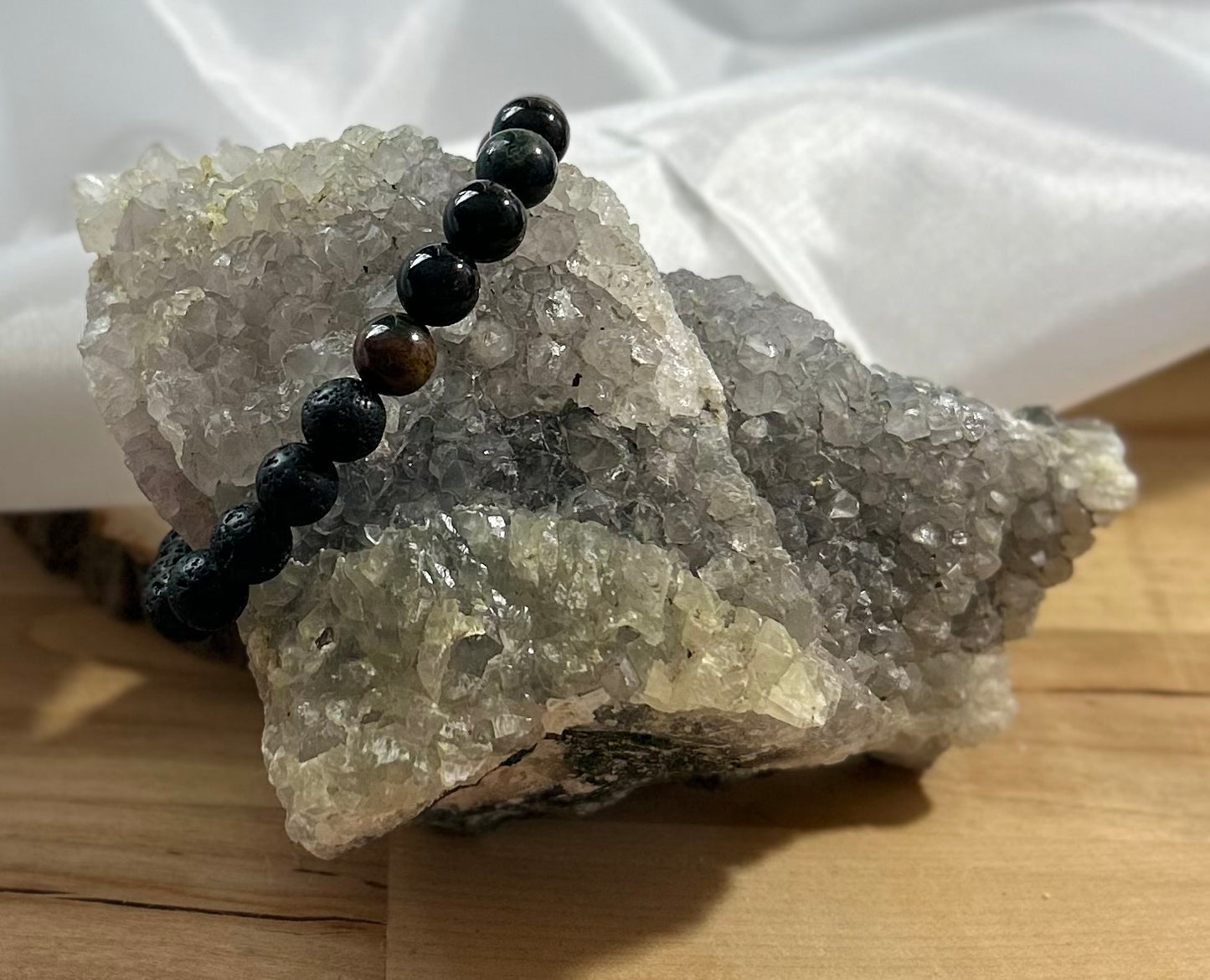 Agate and 5 Lava Rocks - 8mm