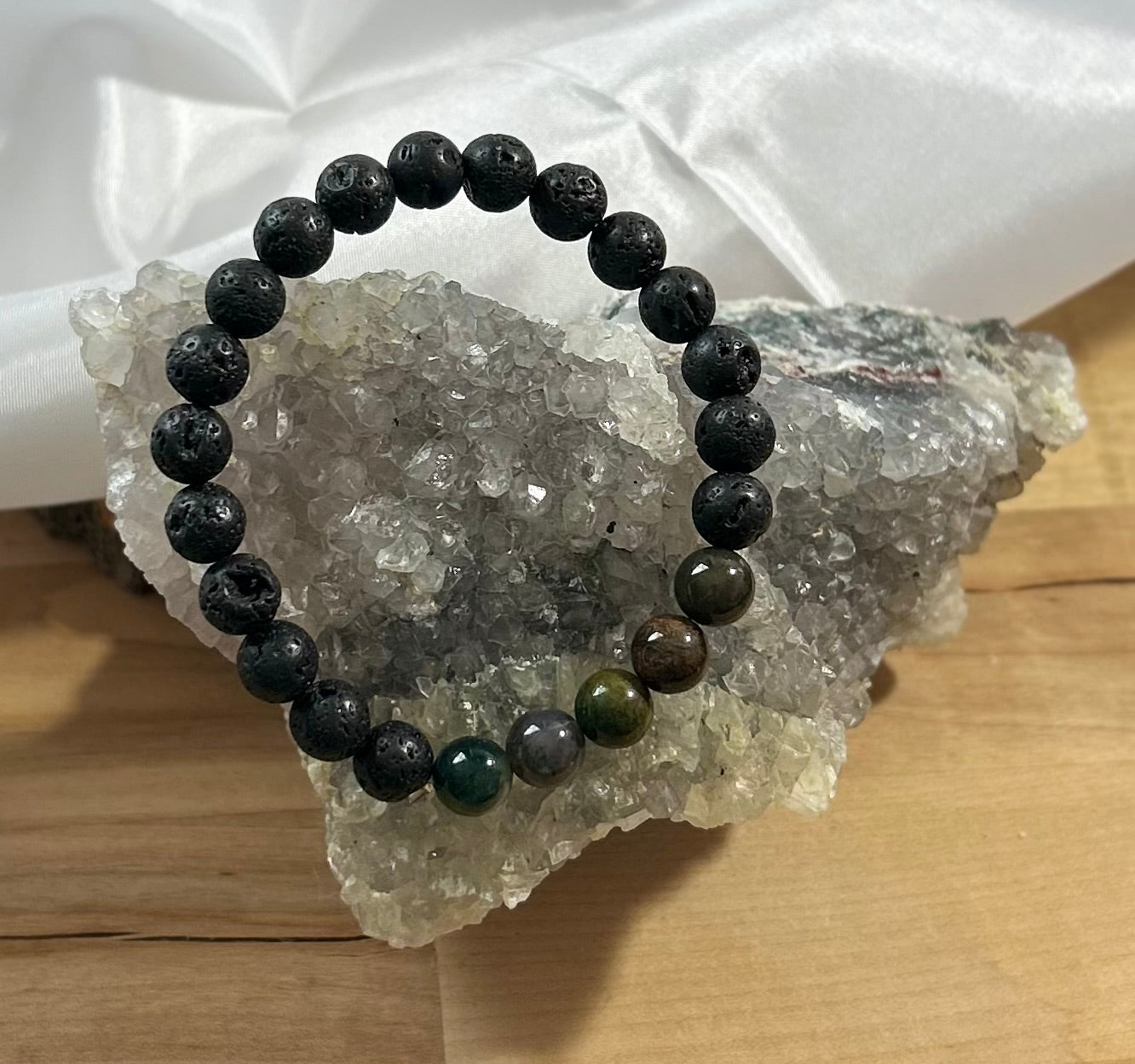 5 Agate and Lava Rock Bracelet - 8mm
